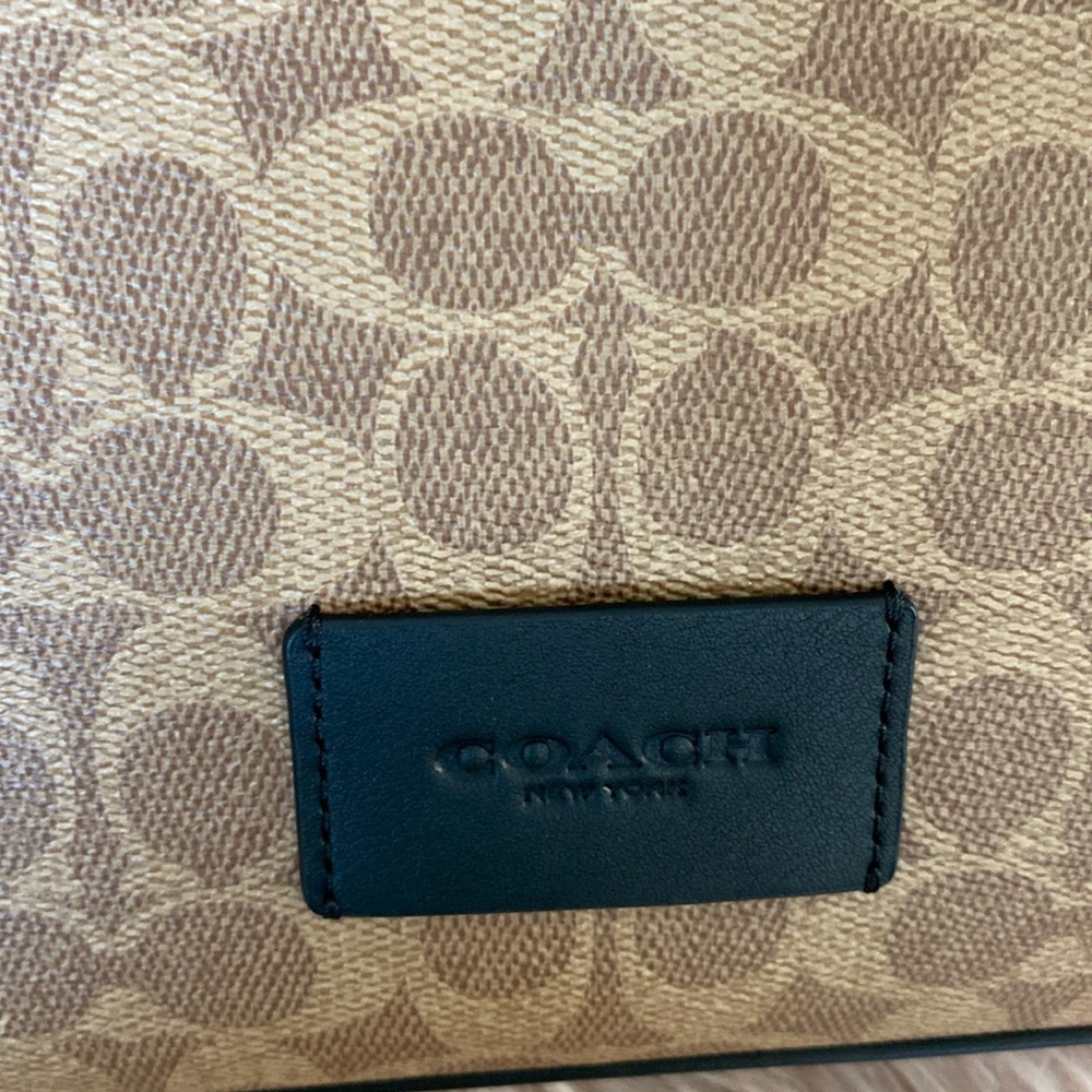 NWT Coach District Crossbody Bag In Signature Canvas - Picture 9 of 10
